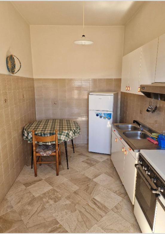 Apartment Piras&Tascedda Ampio Appartamento Vicino Al Centro باري ساردو المظهر الخارجي الصورة